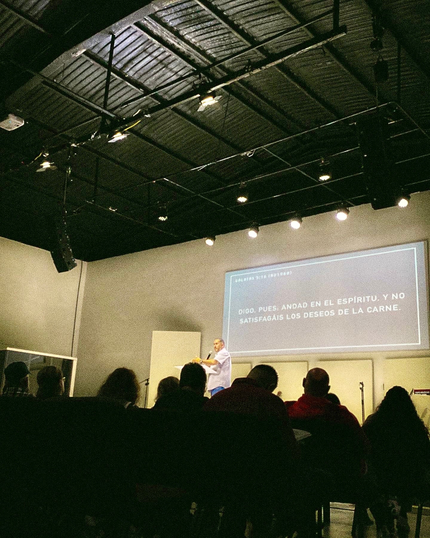 Sistema Lineal Sala Mediana