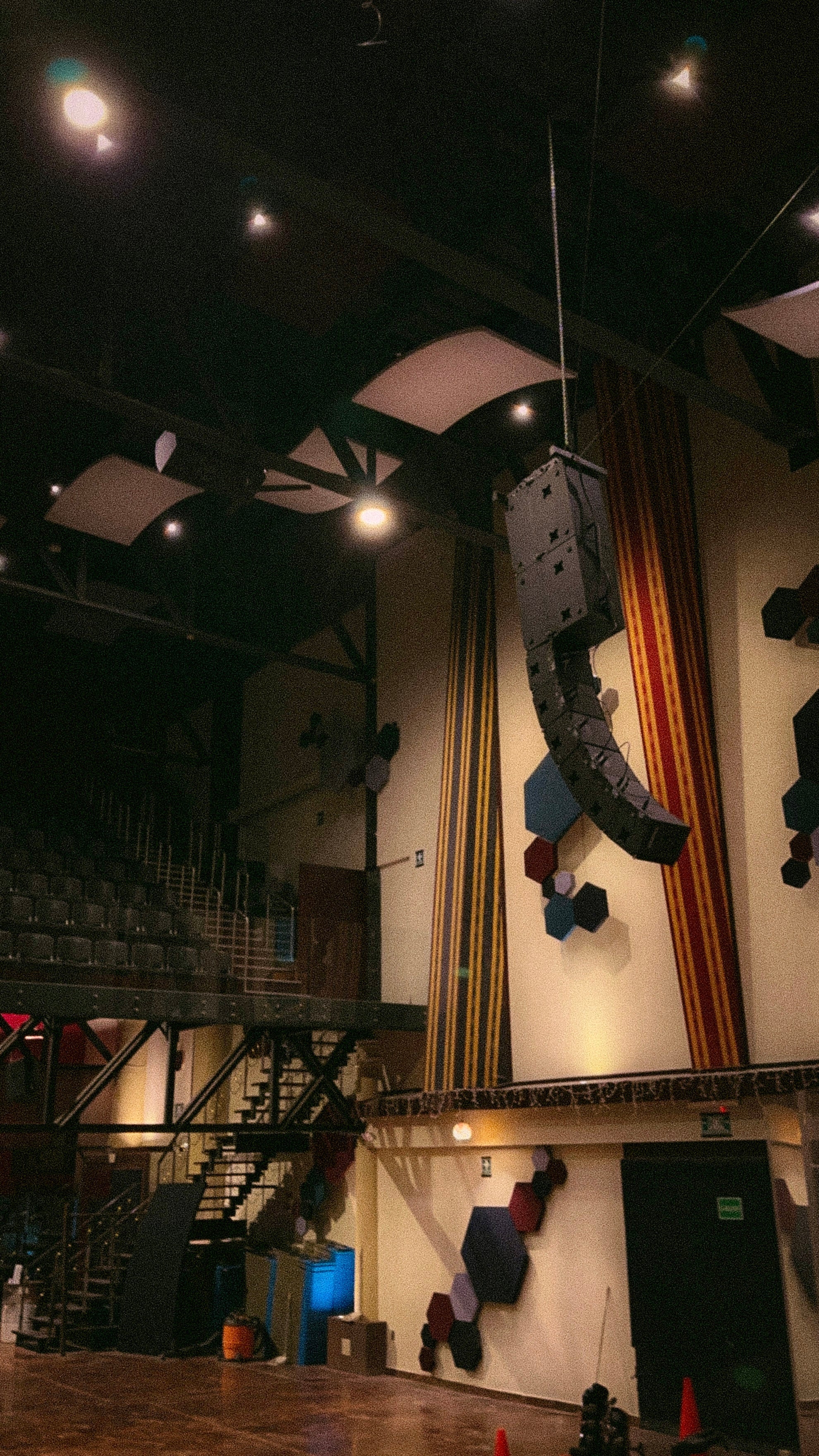 Sistema Lineal Auditorio Mediano